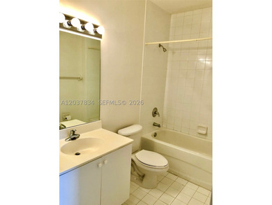 Beautiful waterfront view unit. Located in a quiet and great - photo 8