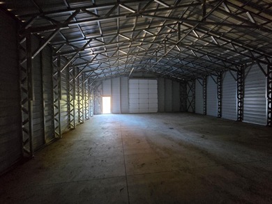 Fantastic 1.15-acre parcel located on main road, featuring a - photo 9