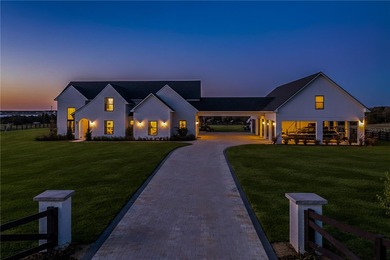 Crooked Lake Home For Sale in Frostproof Florida