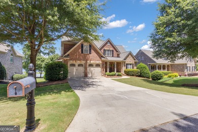 Lake Summergrove Home For Sale in Newnan Georgia