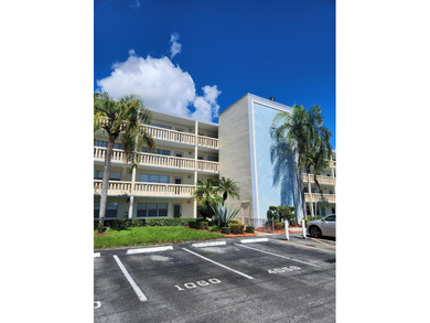 (private lake, pond, creek) Condo For Sale in Boca Raton Florida