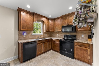 2021 Build offering a great floorplan situated on almost an acre - photo 12
