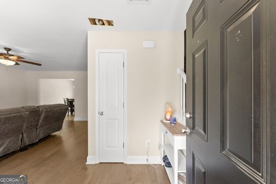 2021 Build offering a great floorplan situated on almost an acre - photo 17