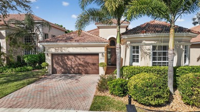 Lake Home For Sale in Delray Beach, Florida