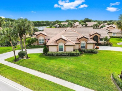 Lake Home For Sale in Boynton Beach, Florida