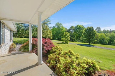 Motivated Sellers! This one has it all! Offering a rarely found - photo 5