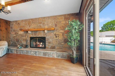 Motivated Sellers! This one has it all! Offering a rarely found - photo 10