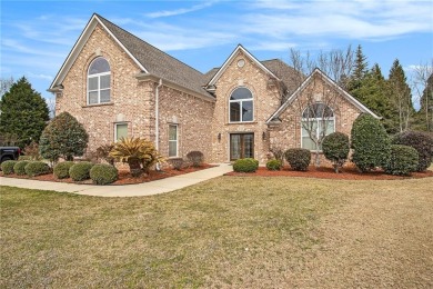 Lake Home For Sale in Hampton, Georgia