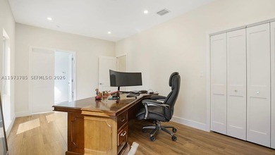 Welcome to an exceptional 5-acre private retreat designed for - photo 12