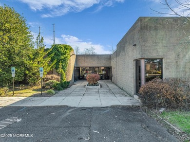 Exceptional 17,000+ SF commercial property on 3+ acres along - photo 20