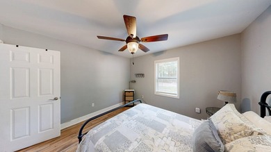 This updated cottage style home is cute as can be and move-in - photo 22