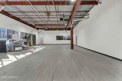 Exceptional 17,000+ SF commercial property on 3+ acres along - photo 23