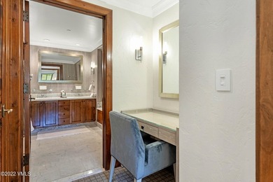 Nice 2-bedroom residence in Bachelor Gulch. Enjoy ski in/out - photo 23
