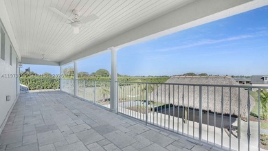 Welcome to an exceptional 5-acre private retreat designed for - photo 29