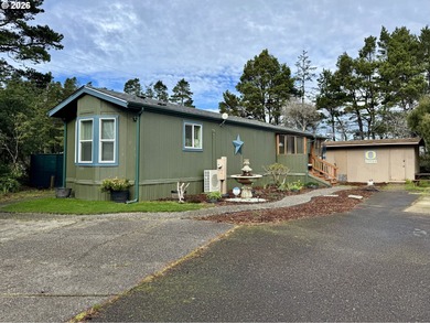 Siuslaw River Home For Sale in Florence Oregon