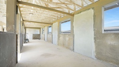 Welcome to an exceptional 5-acre private retreat designed for - photo 43