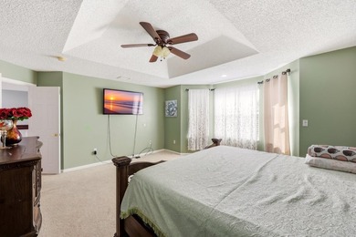 Welcome to this spacious five-bedroom, two-and-a-half-bath - photo 5
