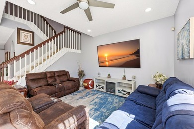 Welcome to this spacious five-bedroom, two-and-a-half-bath - photo 7