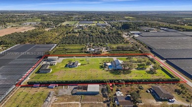 Welcome to an exceptional 5-acre private retreat designed for - photo 52