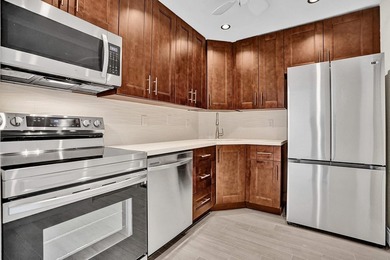 CALLING ALL INVESTORS !!! BRAND NEW renovated two bedrooms /two - photo 1