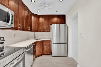 CALLING ALL INVESTORS !!! BRAND NEW renovated two bedrooms /two - photo 3