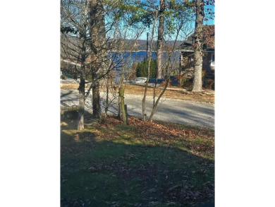 Beaver Lake Home For Sale in Rogers Arkansas