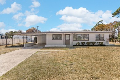 Lake Shipp Home For Sale in Winter Haven Florida