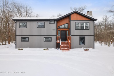 Dresser Lake Home For Sale in Tobyhanna Pennsylvania