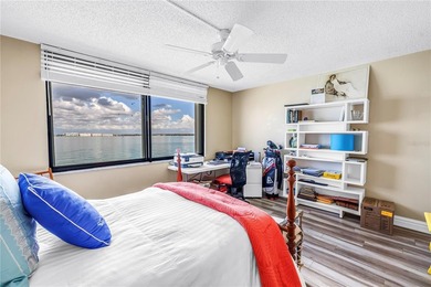 Top Floor condo with sweeping views of the Marina at Isla Del - photo 22