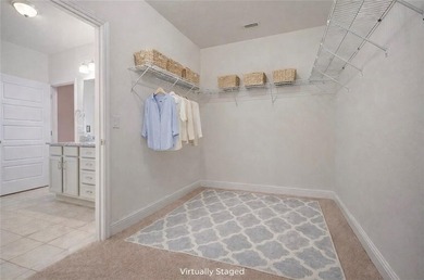 Spacious, thoughtfully designed home offering over 3,500 sqft - photo 26
