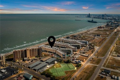 Fully furnished 1-bedroom, 1-bath beachfront condo located in - photo 28