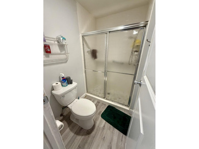 Welcome to this well-maintained 2-bedroom, 2-bath villa located - photo 10