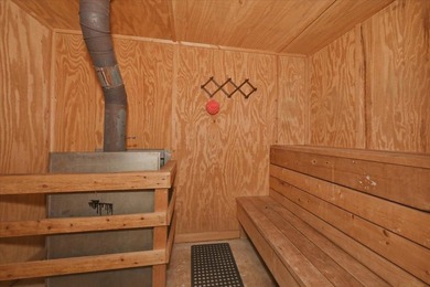 The docks are in and ready for you to enjoy this private - photo 12