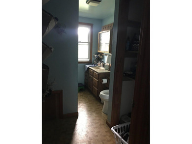 Want a place in the country? Look no further. This homestead - photo 13