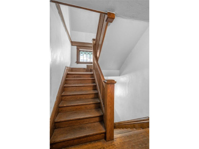 This property rests the heart of Ithaca's vibrant Collegetown - photo 29