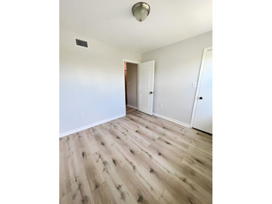TURNKEY INVESTMENT OPPORTUNITY | NO HOA Welcome to this - photo 35