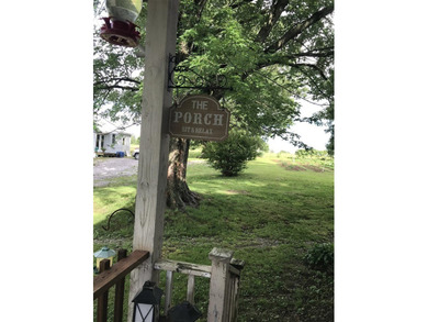 Want a place in the country? Look no further. This homestead - photo 41