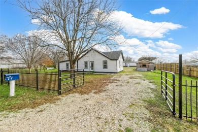 Lake Home For Sale in Newark, Texas