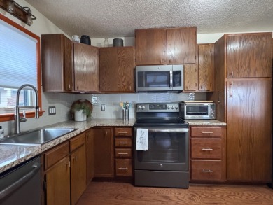 Don't miss out on this ready to move into - photo 8