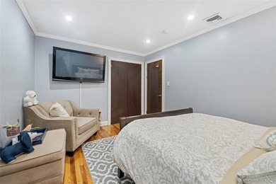 Welcome to 13 Noon Place - a beautifully maintained split-level - photo 13