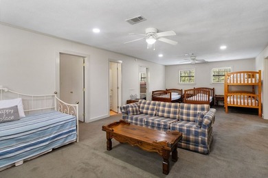 Your Lake Sam Rayburn getaway awaits! Nestled in the - photo 15