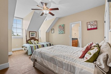 Whether you are looking for an exquisite home with a heated pool - photo 38