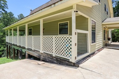 Your Lake Sam Rayburn getaway awaits! Nestled in the - photo 38