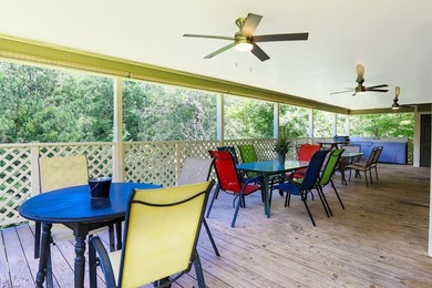 Your Lake Sam Rayburn getaway awaits! Nestled in the - photo 40