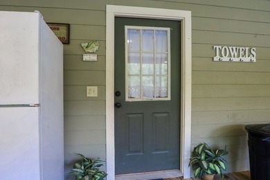 Your Lake Sam Rayburn getaway awaits! Nestled in the - photo 42