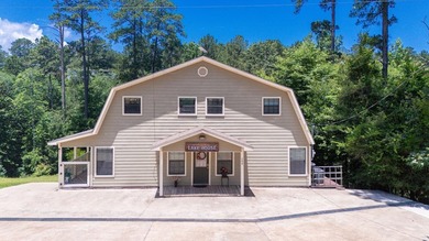 Your Lake Sam Rayburn getaway awaits! Nestled in the - photo 44