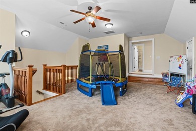 Whether you are looking for an exquisite home with a heated pool - photo 45