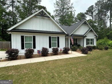 Lake Home For Sale in Cumming, Georgia