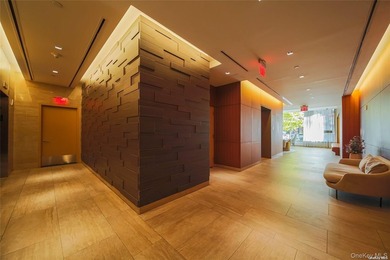 Spacious and sun-filled high-floor 2-bedroom, 2-bath apartment - photo 7