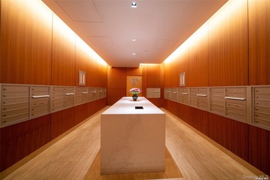 Spacious and sun-filled high-floor 2-bedroom, 2-bath apartment - photo 8